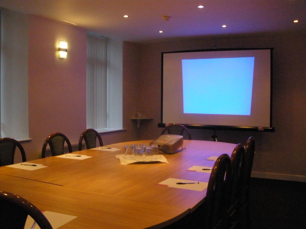 Waterfront Hotel Brighouse Εξωτερικό φωτογραφία
