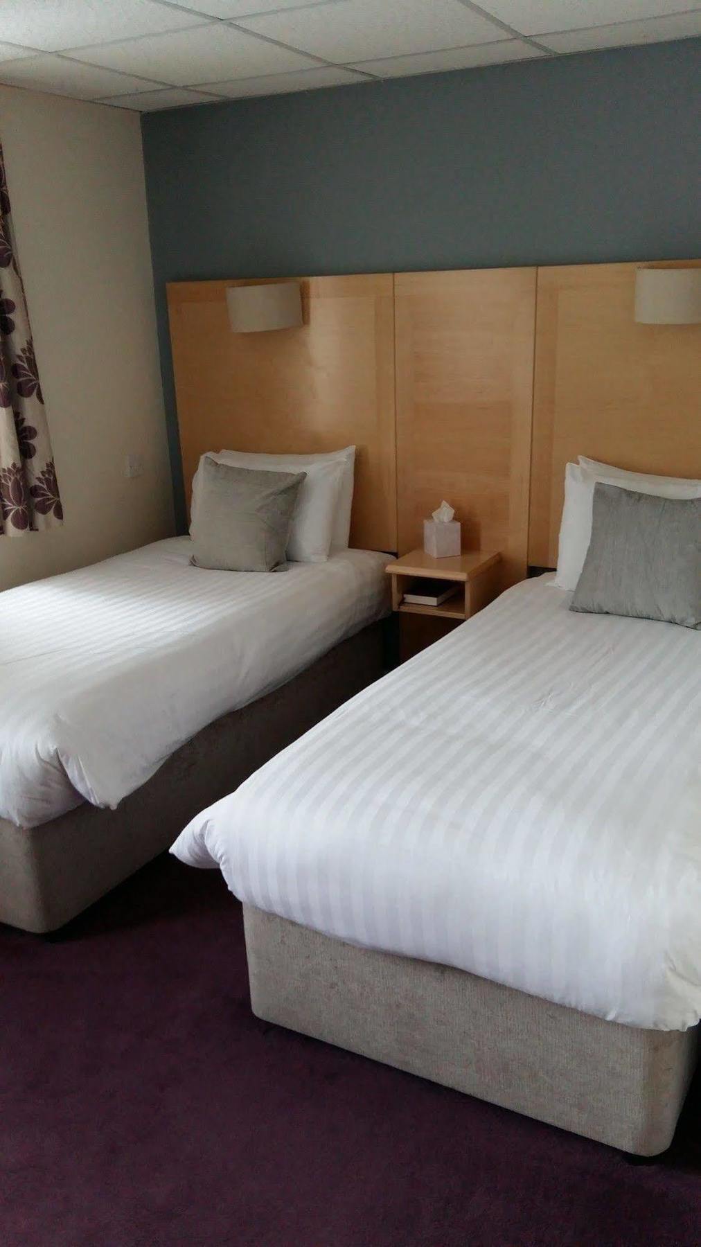 Waterfront Hotel Brighouse Εξωτερικό φωτογραφία