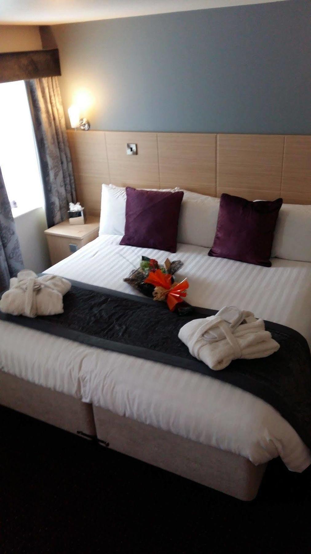 Waterfront Hotel Brighouse Εξωτερικό φωτογραφία