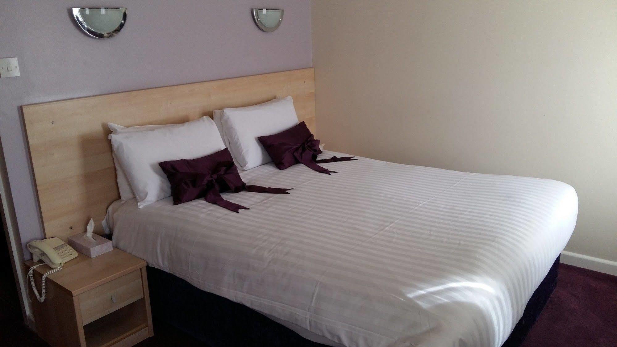 Waterfront Hotel Brighouse Εξωτερικό φωτογραφία