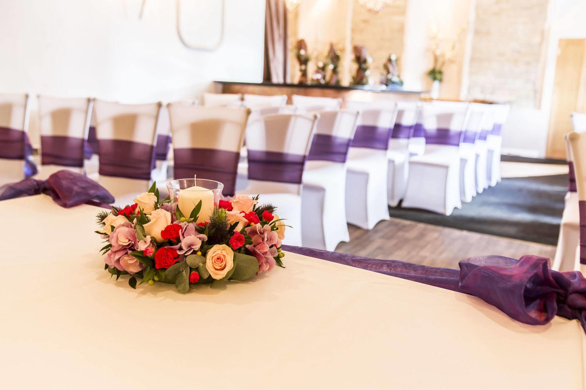 Waterfront Hotel Brighouse Εξωτερικό φωτογραφία