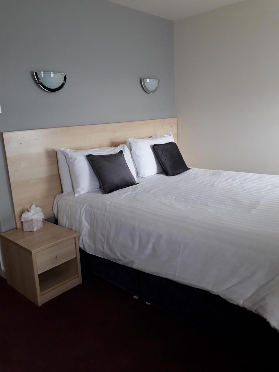 Waterfront Hotel Brighouse Εξωτερικό φωτογραφία