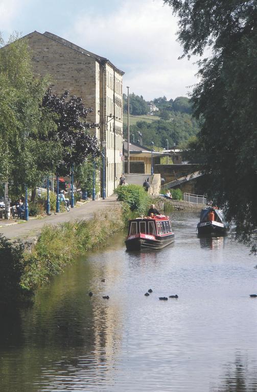 Waterfront Hotel Brighouse Εξωτερικό φωτογραφία